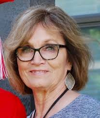 Peggy Bertucci's Instagram, Twitter & Facebook