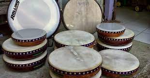 Jenis alat musik tersebut adalah jenis alat musik yang memiliki bunyi ideofon (bunyi yang dihasilkan dari bunyi. 5 Contoh Alat Musik Kontemporer Roozchehr Naqvi