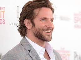 Bradley Cooper Coupes Cheveux Mi Longs Homme Coupes De Cheveux Hommes Modernes Coupe Cheveux Homme