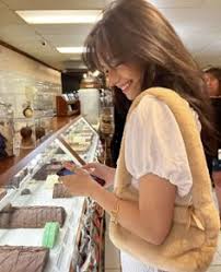 Shirley Core Aesthetic