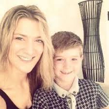 Eve Blake (@eve_blake)