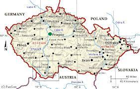 De reiswijzer geeft aan wat je van een vakantie in die landen mag verwachten. Kaart Tsjechie Kutna Hora Moravia Krnov