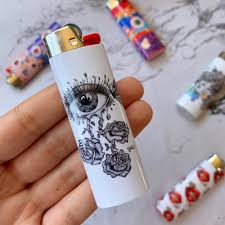Outside Of Time Lighter Sincerelyart In 2020 Custom Lighters Lighter Prints