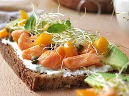 Tartines Avocat Saumon Et Mangue Recette Tartine Avocat Recette Alimentation