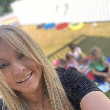 Marisa Pepe's Instagram, Twitter & Facebook