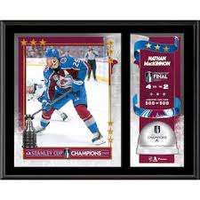 Cale Makar Colorado Avalanche 2022 Stanley Cup Champions 12'' x 15''  sublimerad plack med spelanvänd is från Stanley Cup-finalen 2022