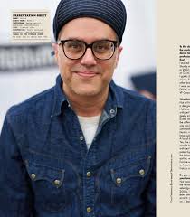 I'm proud to announce the release of a brand new issue of AVANT, titled The  Voices Behind Vintage Clothing. This is a special 200-page edition made  entirely of interviews. Over the past