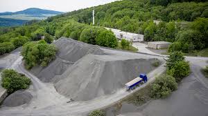 Cine are prioritate in rampa. Puternic La Cariera De PiatrÄƒ È™i Pe È™osea Autovehiculul Arocs Al Lui Peter Wedhorn Cu Sistem Hydraulic Auxiliary Drive Roadstars