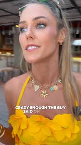 Sunday morning pool party 🎉