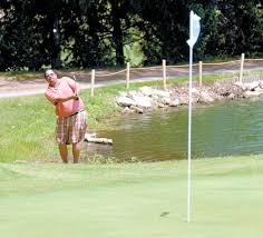 Scores, leaders falling at Blowout