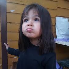 Rachel Zegler is said to be in discussions to portray Princess Jasmine in  an upcoming live stage adaptation of aladdin ‍🧞💍🕌