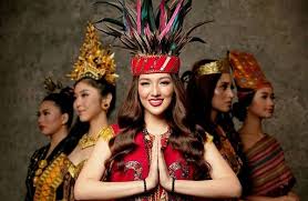 Ucapan natal bahasa jawa whatsapp / ucapan natal bahasa jawa kromo kompilasi bahasa jawa halus. Kumpulan Ucapan Selamat Natal Dalam Bahasa Jawa Arab Batak Ambon Manado Dan Bahasa Daerah Lainnya Http Www Kalderanews Com