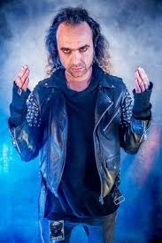 We discuss fernando getting into music in the 80s in portugal. Fernando Ribeiro Moonspell The Idea Behind It Was Also To Cater For The Big Moonspell Community Around The World Metalmania Magazin