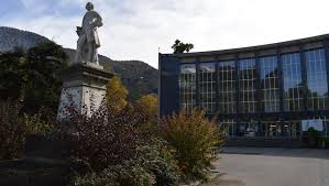 Quantités (fournitures et services), nature et étendue (travaux) : Bagneres De Luchon Ouverture Des Thermes Le Bol D Air Attendu Ladepeche Fr