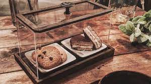 100均アイテムだけで 10分で出来ちゃうフードケース おうちカフェをもっと楽しく limia リミア キッチン diy 100均 インテリア 収納