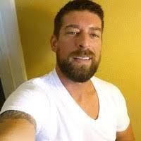 Daniel Castle's Instagram, Twitter & Facebook