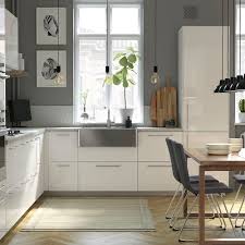 Cuisine Ikea Les Plus Beaux Modeles Du Geant Suedois Elle Decoration Cuisine Ikea Cuisine Moderne Cuisine Moderne Grise