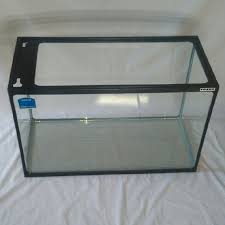 Harga aquarium bulat, majalahikan.com | mata sahabat lelah karena lama memandang pc ? Harga Aquarium Untuk Ikan Arwana