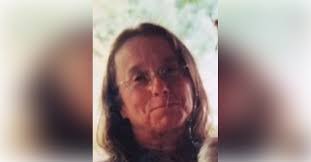 Robin Patton's Instagram, Twitter & Facebook