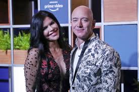 Jeff bezos talks amazon, blue origin, family, and wealth. Jeff Bezos And Lauren Sanchez S Roller Coaster Romance From Parties With Katy Perry And Buying The Co Founder Of Warner Bros Former Home To Blackmail And Lawsuits South China Morning Post