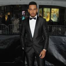Since lewis hamilton won his sixth world title, there has been a bit of a campaign to see that he is knighted in the queen's new year's honours list this year, the argument of those hamilton, clearly wanting the subject to be wrapped up, concluded: A Fashionable Lewis Hamilton Attends 2016 Time 100 Gala