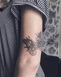 Image Discovered By Naty Find Images And Videos About Tattoo Flower And Butterfly On We Heart It Butterfly Tattoos For Women Body Art Tattoos Cover Tattoo