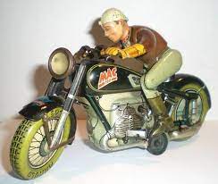 Arnold Mac 700 Motorcycle Made In Us Zone Germany In 2021 Bike Toy Old Toys Tin Toys