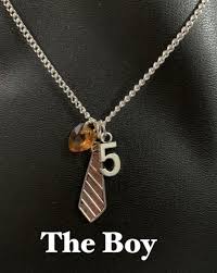 The Umbrella Academy Character Necklaces Joyeria De Moda Joyas De Moda Accesorios De Joyeria