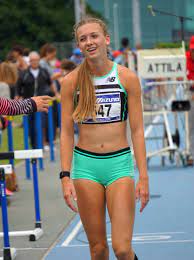 Recent changes femke.bol.fanpage's in instagram account. Topatletieklive Twitterissa En Alweer Een Nederlands Juniorenrecord Voor Femke Bol 52 98 Op De 400m Is Een Verbetering Van Haar Vorige Record Van 9 Juni 2019 In Hengelo Gefeliciteerd Lausanne2019 Https T Co Szqvpgytcb