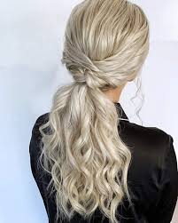 I have a simple and cute criss cross ponytail that… long hair. 32 Differnt Types Of Ponytails To Try In 2021