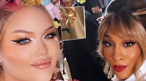 NikkieTutorials schittert met Zeeuwse klederdracht op MET Gala