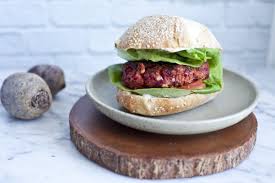Burger Vegetalien A La Betterave Recette Beet Burger Recipe Vegetarian Dishes Vegan Burger Recipe