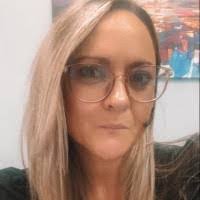 Jennifer Loukota's Instagram, Twitter & Facebook