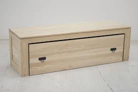 Coffre de rangement pour l'extérieur 18.2 pi.cu. Banc Coffre De Rangement Hevea 134cm Helena Bancs Pier Import