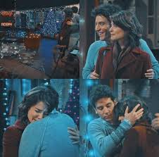 Though how i met your mother ended a few years ago, that doesn't mean the memes have stopped, and here are a few of our favorite robin memes. How I Met Your Mother