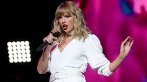 Check out full gallery with 2505 pictures of taylor swift. Taylor Swift Evermore Die Kleine Schwester Des Albums Des Jahres Stern De