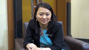 Get kamarul zaman's contact information, age, background check, white pages, bankruptcies, property records, liens, civil records & marriage history. Fitnah Dr Kamarul Yusof Saman Hannah Yeoh Rm5 Juta