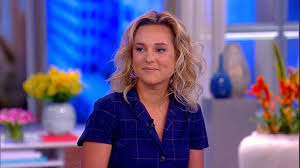 Karen and mike's oldest daughter, charlotte, is 27 years old and works as a published author of children's books. Mike Pence S Daughter Says Dealing With Critics Is All Part Of The Public Life Abc News