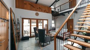 Lượt xem 115 n2028 năm trước. An Old Bungalow Transformed Into A Two Storey Sustainable Home