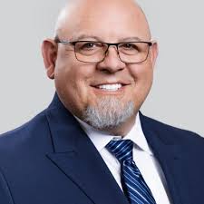 Why Micromanaging Drives Away Your Best People