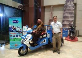 Moroti yang mereka sebut gajah tersebar di wilayah jawa dan sebagian sumatera yang umumnya digunakan sebagai kendaraan niaga untuk mendukung usaha kecil, menengah dan mikro (umkm). Appktm Gajah Mini Motor Serbaguna Roda Tiga Juga Bisa Cantik Lo Gridoto Com