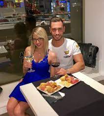Check spelling or type a new query. Sfoglia Pinoli E Crema Croissant Integrale Tortina Frutti Bosco Caffe Ginseng Succo Frutta Picture Of Cartabianca Cafe Sushi Lab Prato Tripadvisor