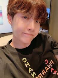 Hobi Pics On Twitter In 2021 Secret Love Creepy Guy Role Models