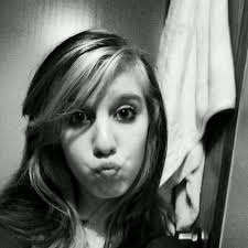 bailey wolfe (@baileylovecandy)