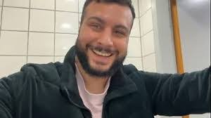 Tom Frohlich's Instagram, Twitter & Facebook