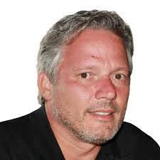 James Mcandrew's Instagram, Twitter & Facebook