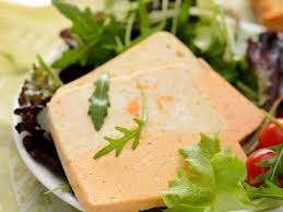 Decouvrez Notre Recette Facile Et Rapide De Terrine De Poisson Bicolore Sur Cuisine Actuelle Recette Terrine De Poisson Terrine De Poisson Recette De Terrine
