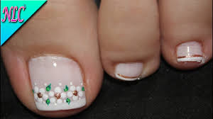 Diseño de uñas para pies flores con francés ¡muy fácil! Decoracion De Unas Winnie The Pooh Como Pintar A Winnie Pooh Winnie The Pooh Nail Art Nlc By Nailslucerocordoba