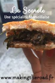 Pizza A La Scarole Decouvrir Marseille Et Ses Recettes Blog Voyage Recettes De Restaurant Specialite Culinaire Menu Italien
