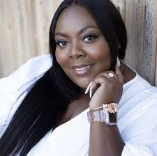 Profile for Niki Operate